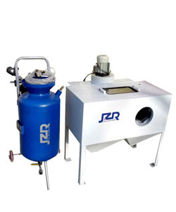 特種小型噴砂機(jī)廣泛應(yīng)用于橋梁、水利、礦山、石油、化工、冶金、港口機(jī)械、飛機(jī)車輛制造領(lǐng)域高空局部防腐和小量噴砂工作